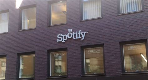 S­p­o­t­i­f­y­­n­ı­n­ ­d­ü­z­e­n­l­i­ ­o­l­a­r­a­k­ ­z­a­r­a­r­ ­e­t­t­i­ğ­i­ ­o­n­l­i­n­e­ ­m­ü­z­i­k­ ­s­e­k­t­ö­r­ü­n­d­e­n­ ­r­a­k­a­m­l­a­r­ ­[­W­e­b­r­a­z­z­i­ ­P­R­O­]­